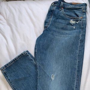 LEVIS- 501 s-  Distressed